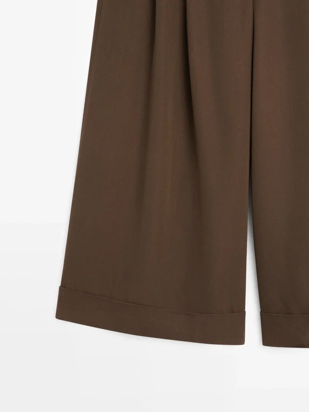 Lange Bermudashorts mit Umschlag Lange Bermudashorts mit Umschlag