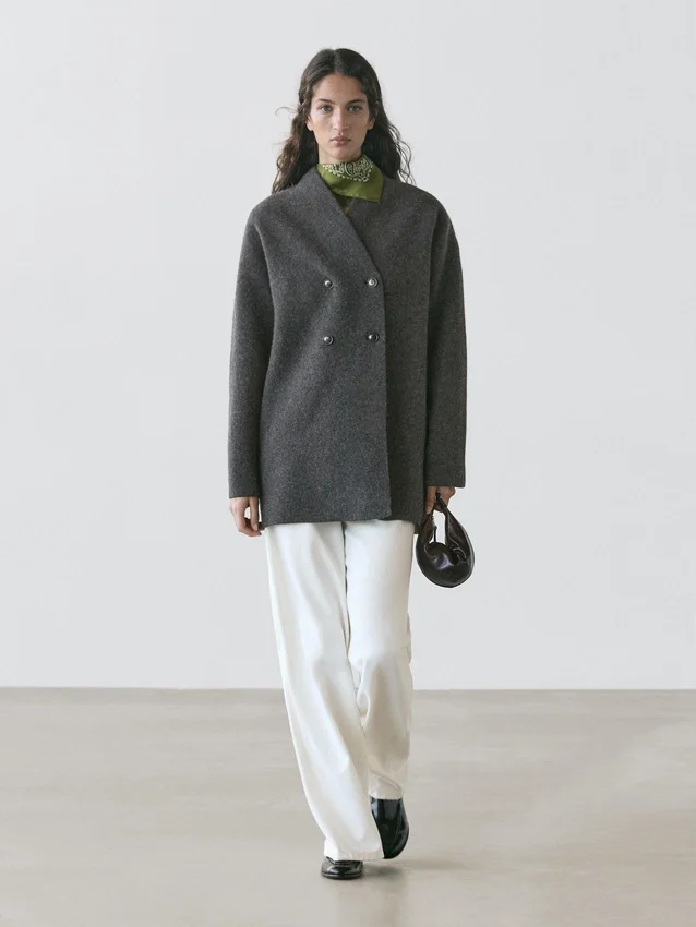 Langer Zweireiher-Cardigan aus Wolle Langer Zweireiher-Cardigan aus Wolle