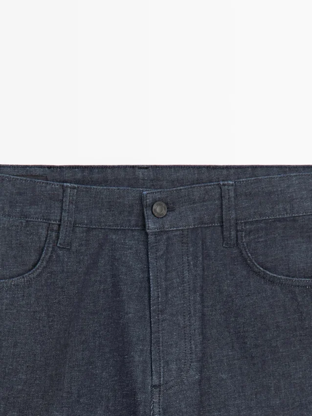 Leichte Slim-Fit-Jeans mit Waschung Leichte Slim-Fit-Jeans mit Waschung