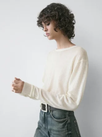 Leichtes T-Shirt aus einer Woll-Leinen-Mischung