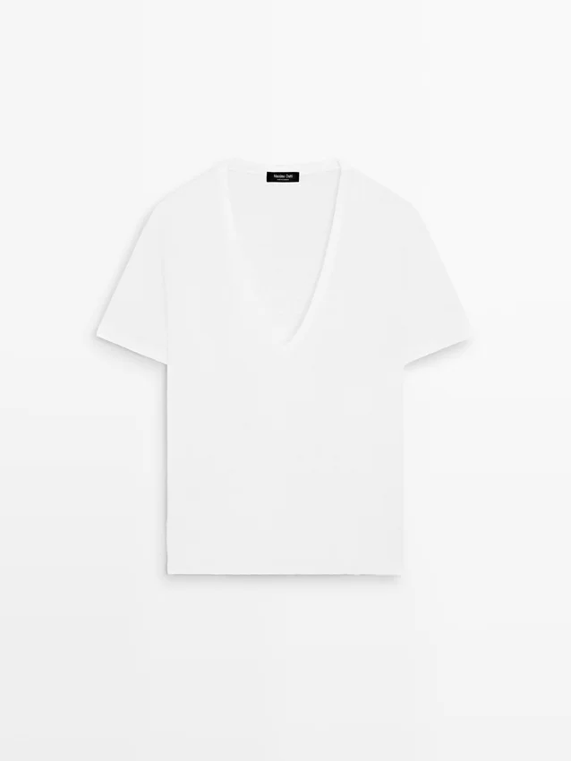 Leinen-T-Shirt mit V-Ausschnitt Leinen-T-Shirt mit V-Ausschnitt