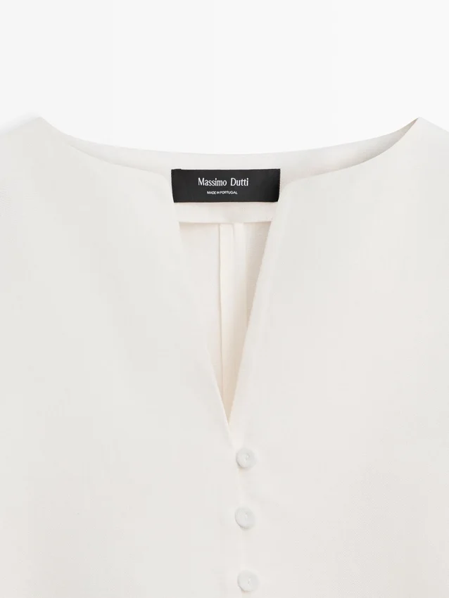 Leinenjacke mit Knopfdetails Leinenjacke mit Knopfdetails