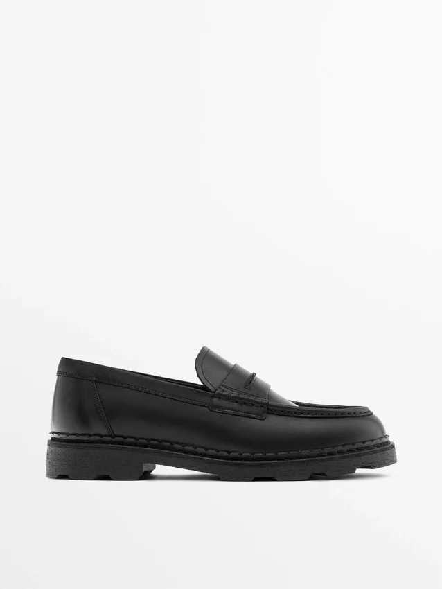 Loafer aus Leder mit Profilsohle und Penny-Riemen Loafer aus Leder mit Profilsohle und Penny-Riemen