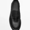 Loafer aus Leder mit Profilsohle und Penny-Riemen Loafer aus Leder mit Profilsohle und Penny-Riemen