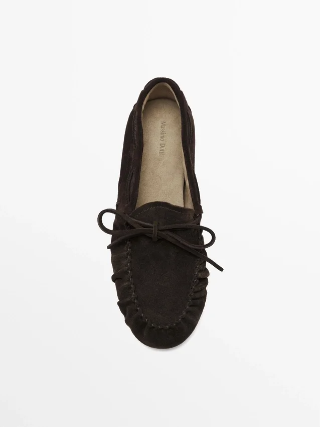 Loafer aus Spaltleder mit geraffter Schleife Loafer aus Spaltleder mit geraffter Schleife