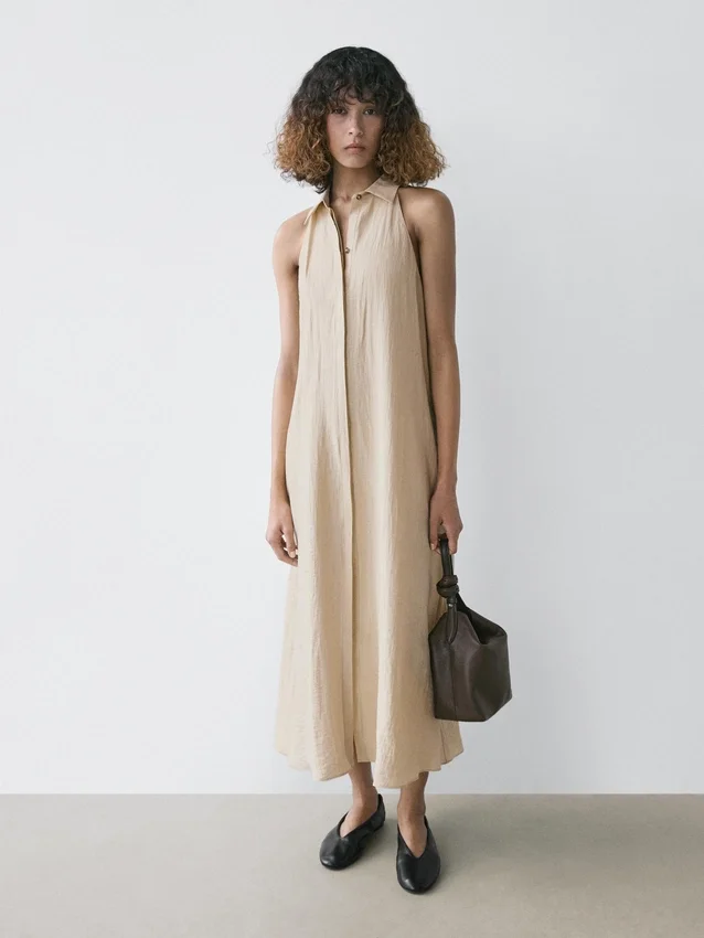 Midi-Kleid aus Leinenmischung mit Poloshirt-Kragen Midi-Kleid aus Leinenmischung mit Poloshirt-Kragen