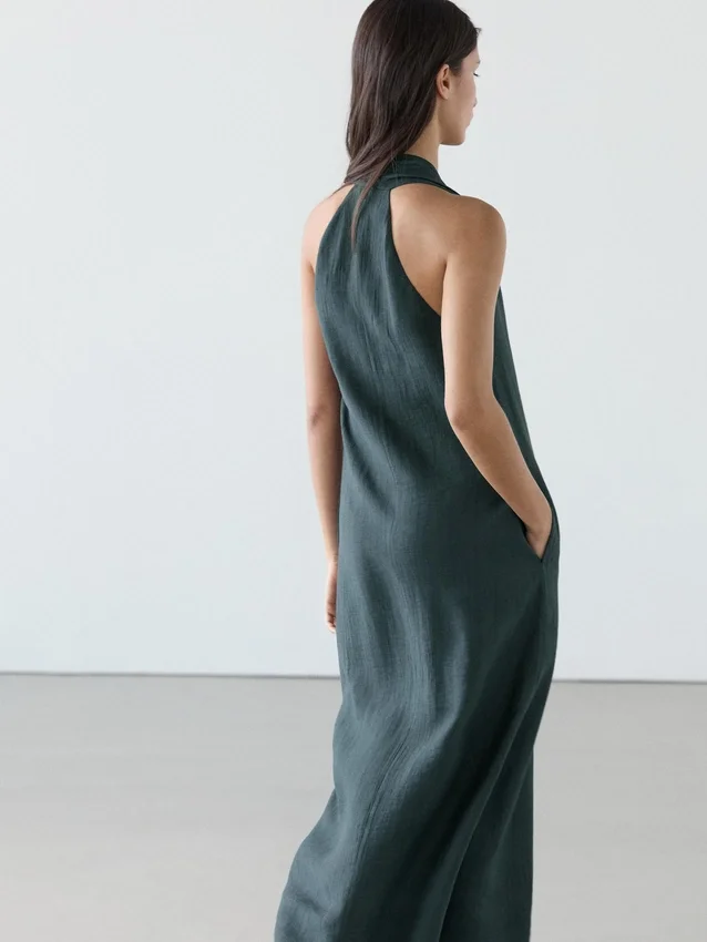 Midi-Kleid aus Leinenmischung mit V-Ausschnitt Midi-Kleid aus Leinenmischung mit V-Ausschnitt