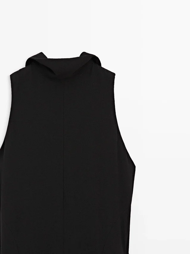 Midi-Kleid mit Neckholder und Bindedetail Midi-Kleid mit Neckholder und Bindedetail