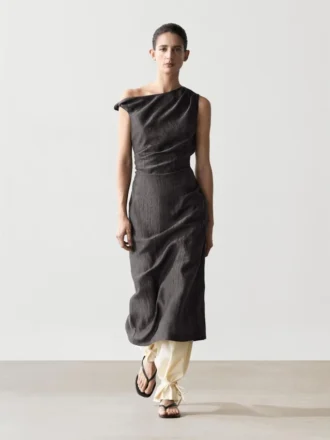 Midi-Kleid mit plissierten Schulterdetails