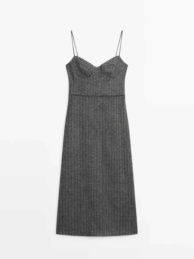 Midi-Kleid mit Trägern Midi-Kleid mit Trägern