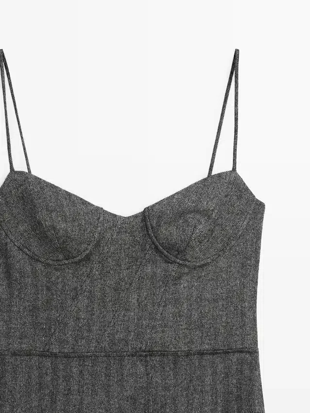 Midi-Kleid mit Trägern Midi-Kleid mit Trägern