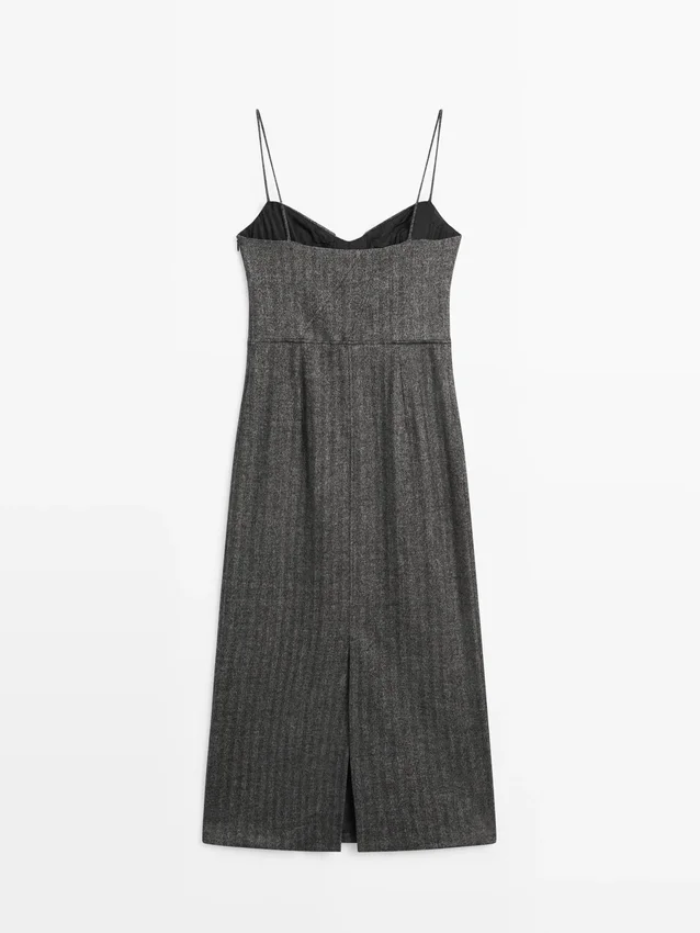 Midi-Kleid mit Trägern Midi-Kleid mit Trägern