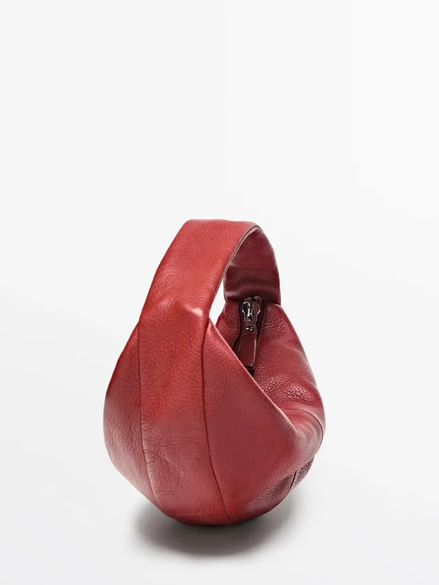 Mini-Halbmondtasche aus Nappaleder Mini-Halbmondtasche aus Nappaleder