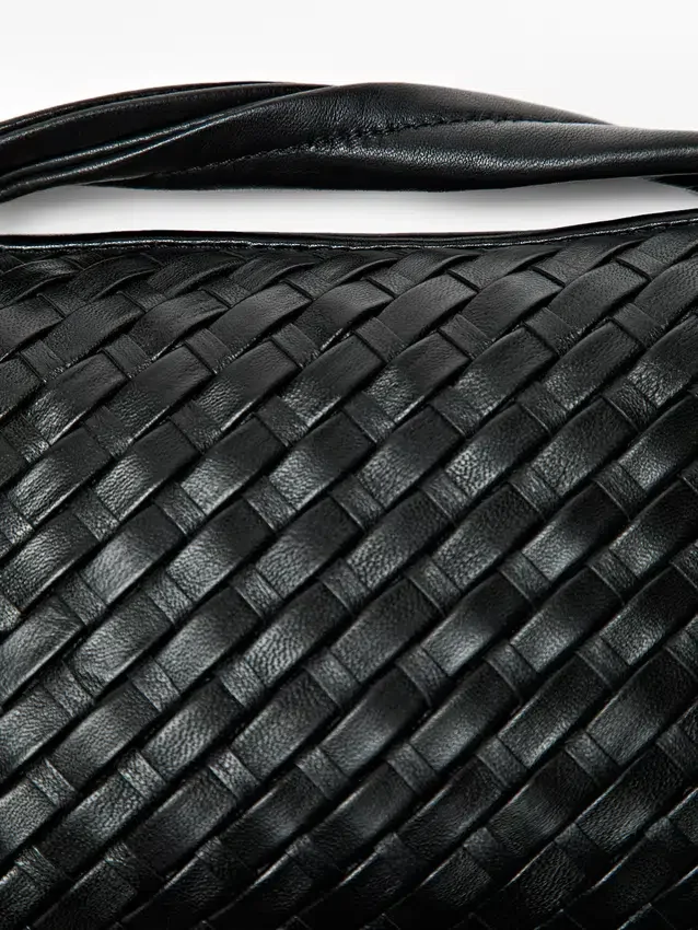 Mini-Tasche aus geflochtenem Nappaleder Mini-Tasche aus geflochtenem Nappaleder