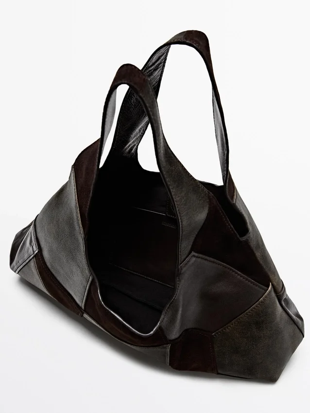 Mittelgroße Patchwork-Tasche aus Wildleder Mittelgroße Patchwork-Tasche aus Wildleder