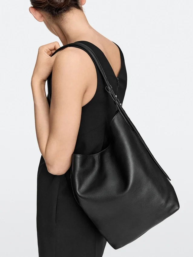 Nappaleder-Beuteltasche Nappaleder-Beuteltasche