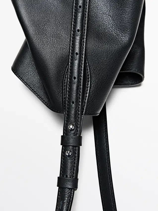 Nappaleder-Beuteltasche Nappaleder-Beuteltasche