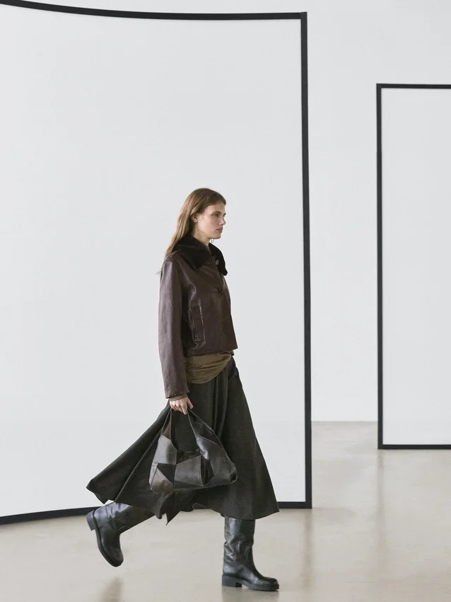 Nappalederjacke mit Lammfellkragen Nappalederjacke mit Lammfellkragen