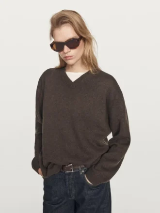 Oversize-Strickpullover mit V-Ausschnitt