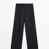 Plissierte Hose aus extrafeiner Wolle Plissierte Hose aus extrafeiner Wolle