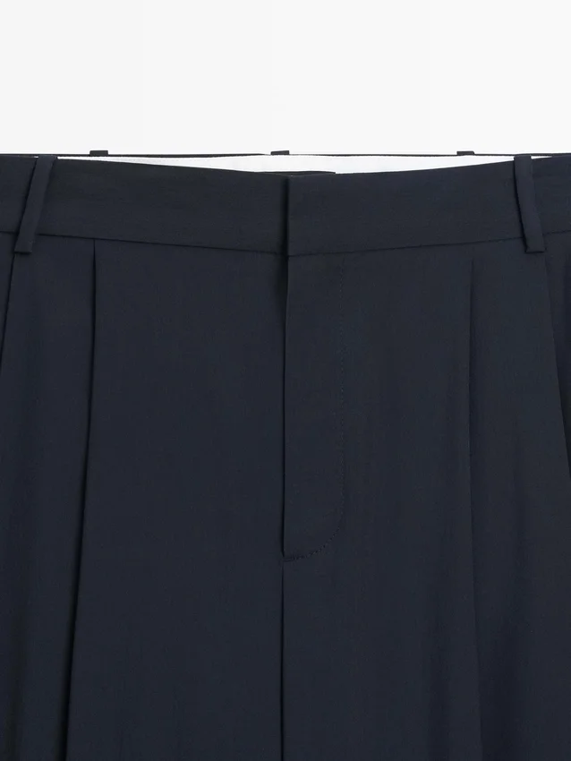 Plissierte Hose aus Wollmischung Plissierte Hose aus Wollmischung