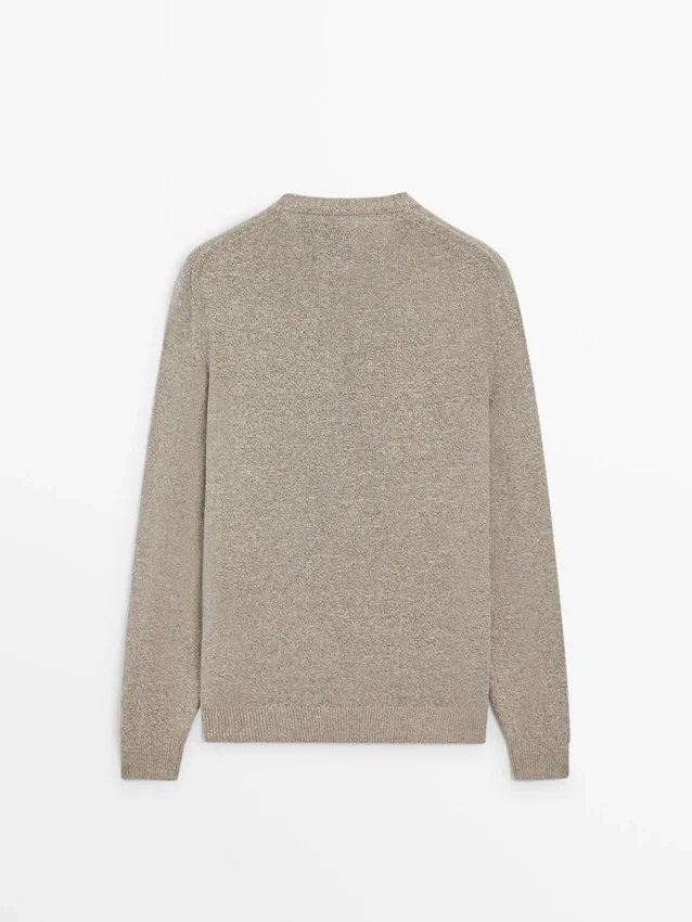 Pullover aus Baumwoll- und Leinen-Moulina-Strick Pullover aus Baumwoll- und Leinen-Moulina-Strick