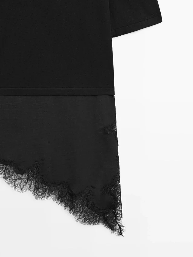 Pullover mit kontrastierenden Spitzendetails Pullover mit kontrastierenden Spitzendetails