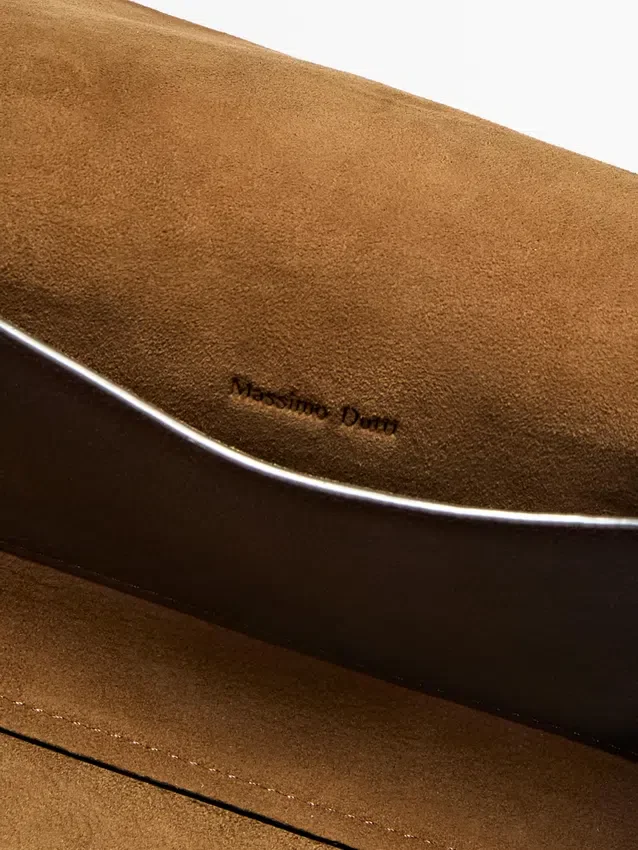 Reise-Kulturbeutel aus Nappaleder Reise-Kulturbeutel aus Nappaleder