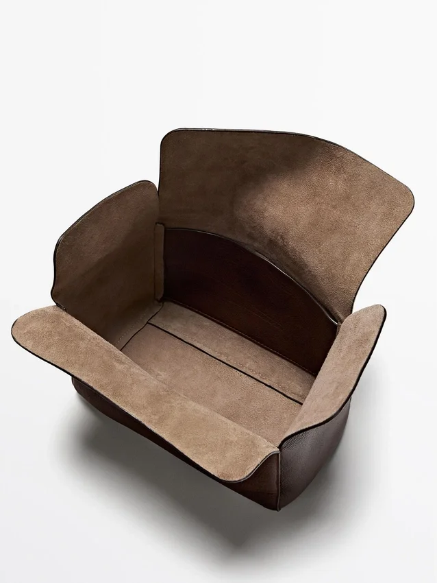 Reise-Kulturbeutel aus Nappaleder Reise-Kulturbeutel aus Nappaleder