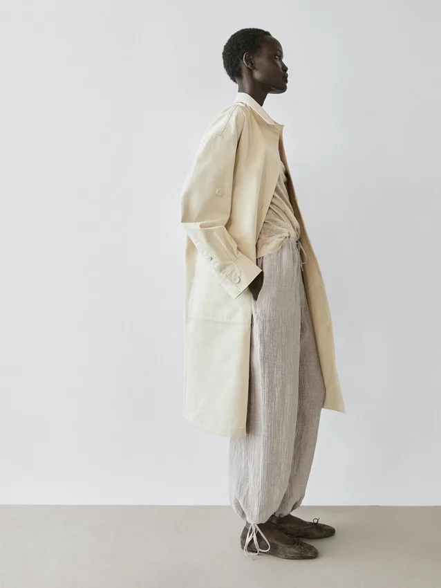 Sarouel-Hose aus 100 % Leinen mit Waffelstruktur Sarouel-Hose aus 100 % Leinen mit Waffelstruktur