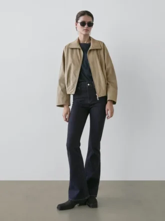 Skinny-Jeans mit hoher Taille und ausgestelltem Bein