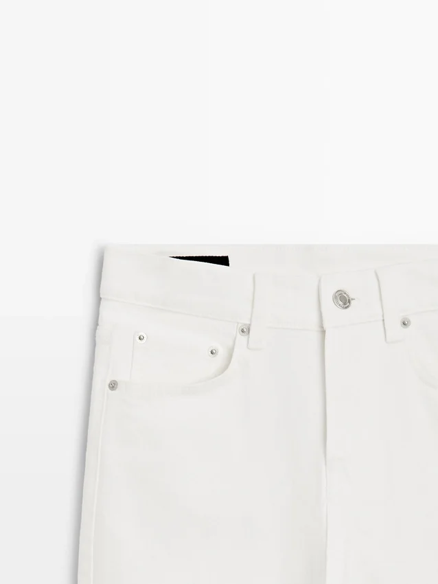 Slim-Fit-Jeans mit mittlerer Leibhöhe und verkürztem Bein Slim-Fit-Jeans mit mittlerer Leibhöhe und verkürztem Bein