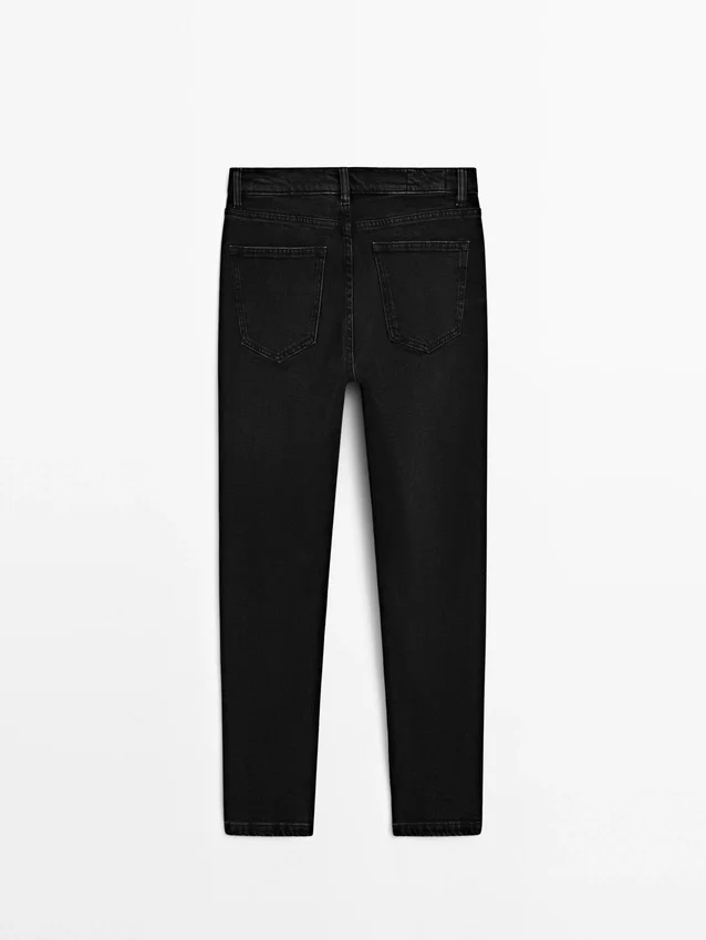 Slim-Fit-Jeans mit mittlerer Leibhöhe und verkürztem Bein Slim-Fit-Jeans mit mittlerer Leibhöhe und verkürztem Bein