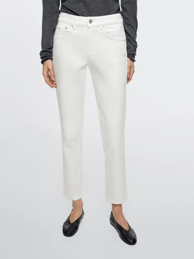 Slim-Fit-Jeans mit mittlerer Leibhöhe und verkürztem Bein Slim-Fit-Jeans mit mittlerer Leibhöhe und verkürztem Bein