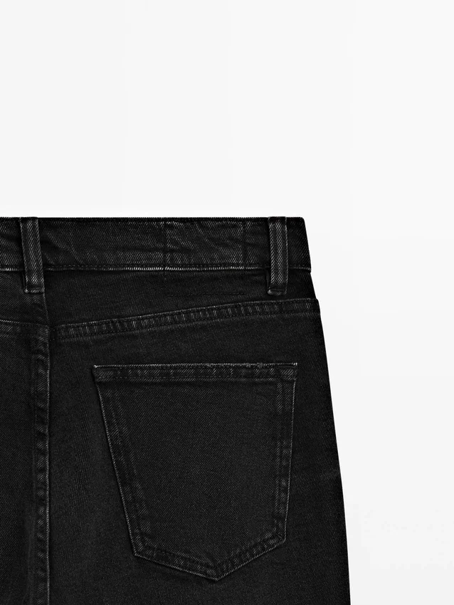 Slim-Fit-Jeans mit mittlerer Leibhöhe und verkürztem Bein Slim-Fit-Jeans mit mittlerer Leibhöhe und verkürztem Bein