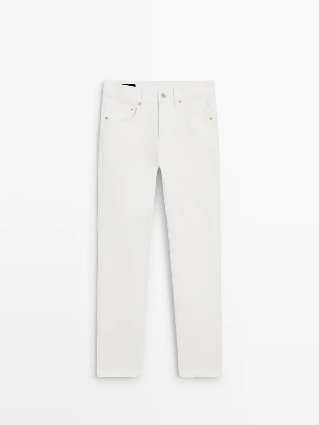 Slim-Fit-Jeans mit mittlerer Leibhöhe und verkürztem Bein Slim-Fit-Jeans mit mittlerer Leibhöhe und verkürztem Bein