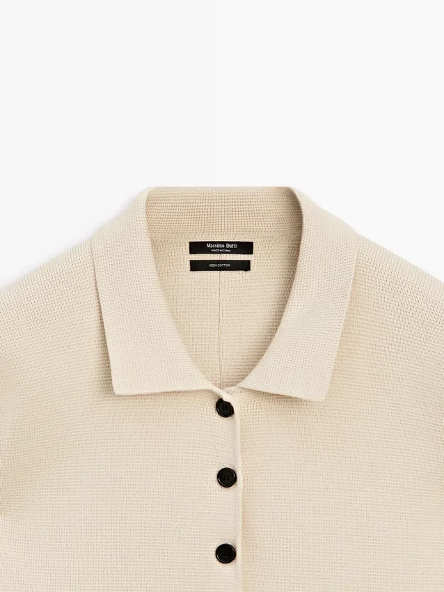 Strickcardigan mit Polokragen aus Baumwollstrick Strickcardigan mit Polokragen aus Baumwollstrick