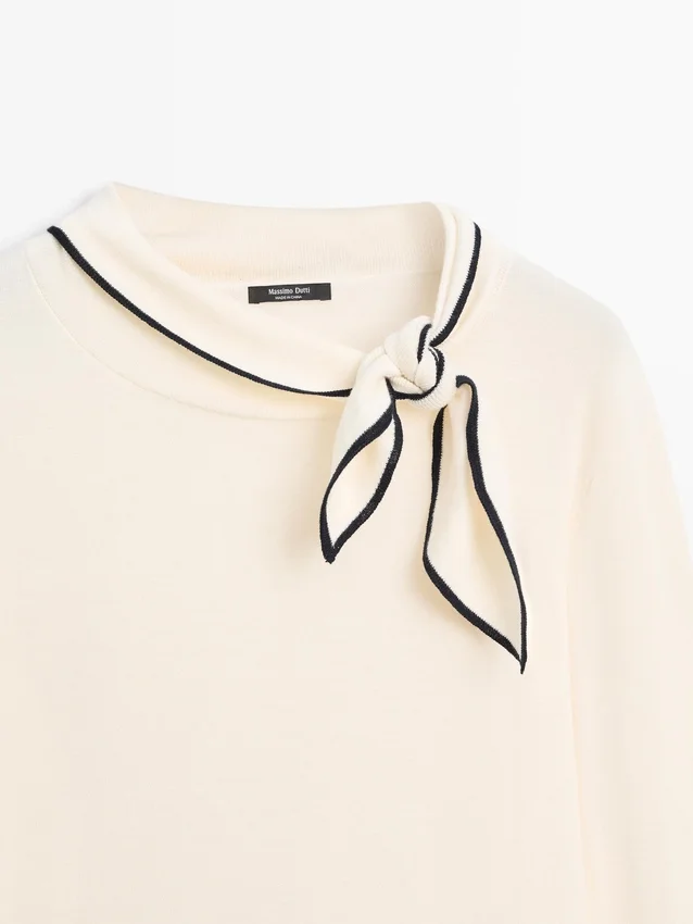 Strickpullover aus Baumwolle mit Schals-Detail Strickpullover aus Baumwolle mit Schals-Detail