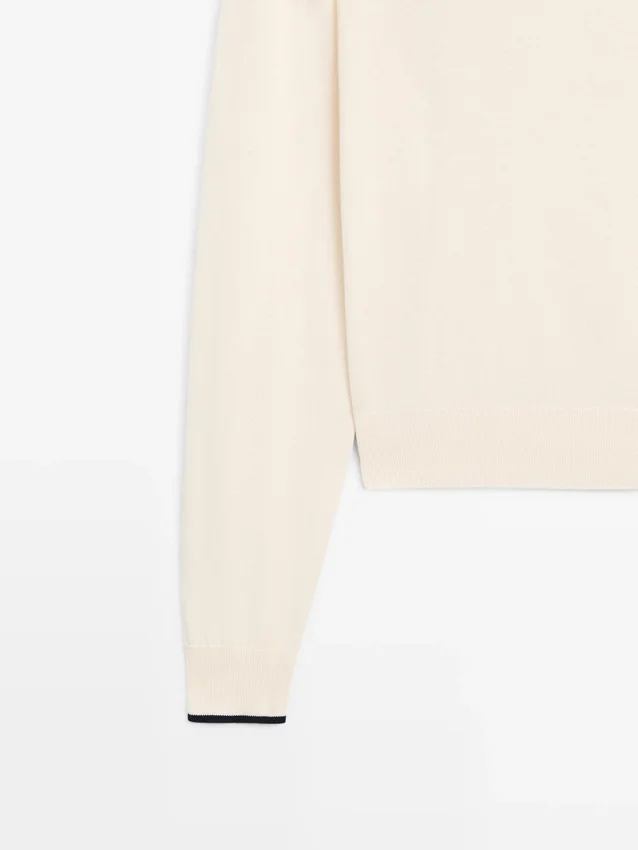 Strickpullover aus Baumwolle mit Schals-Detail Strickpullover aus Baumwolle mit Schals-Detail