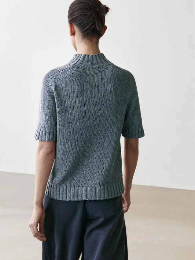 Strickpullover aus Baumwollmischung mit Rollkragen Strickpullover aus Baumwollmischung mit Rollkragen