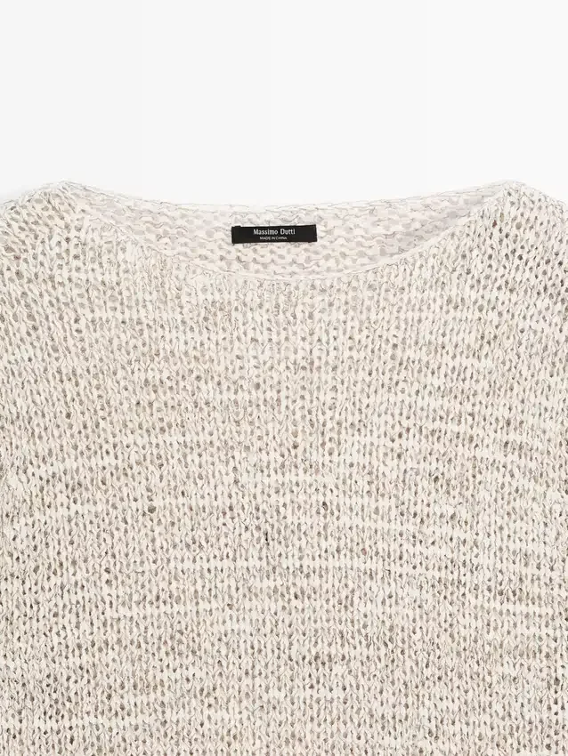 Strickpullover mit U-Boot-Ausschnitt Strickpullover mit U-Boot-Ausschnitt