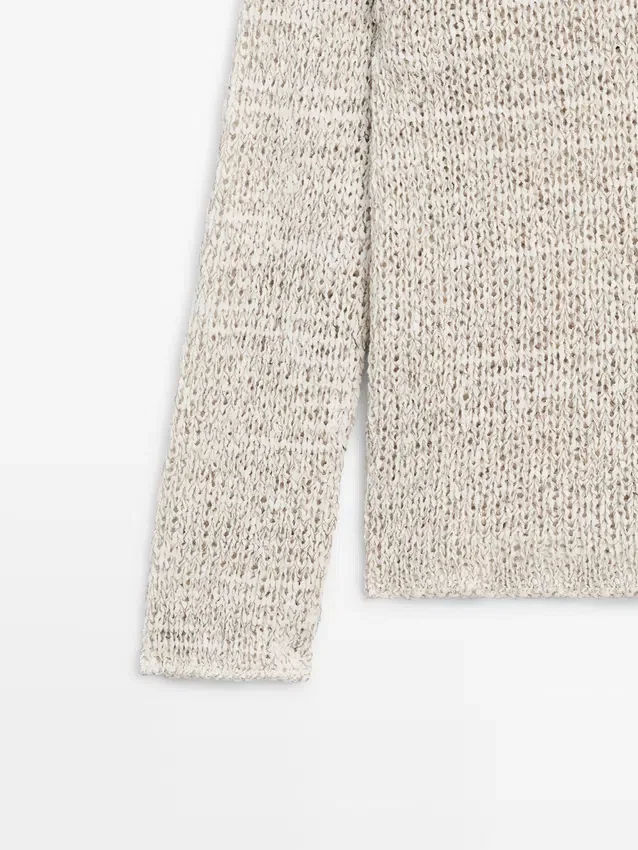 Strickpullover mit U-Boot-Ausschnitt Strickpullover mit U-Boot-Ausschnitt