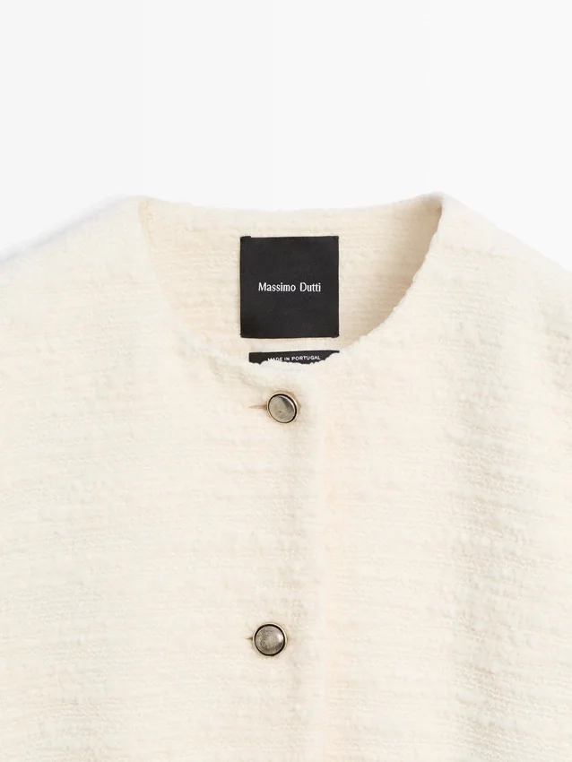 Strukturierte Jacke aus Wollmischung mit Strassknöpfen Strukturierte Jacke aus Wollmischung mit Strassknöpfen