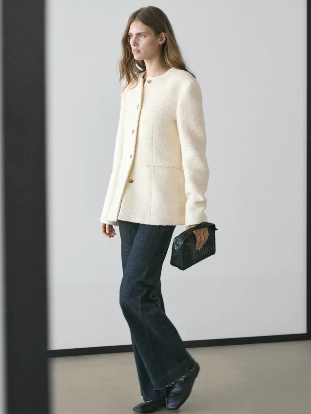 Strukturierte Jacke aus Wollmischung mit Strassknöpfen Strukturierte Jacke aus Wollmischung mit Strassknöpfen