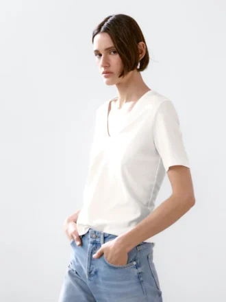 T-Shirt aus 100 % Baumwolle mit kurzen Ärmeln