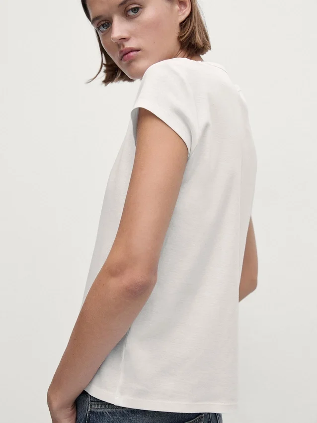 T-Shirt aus 100 % merzerisierter Baumwolle mit kurzen Ärmeln T-Shirt aus 100 % merzerisierter Baumwolle mit kurzen Ärmeln