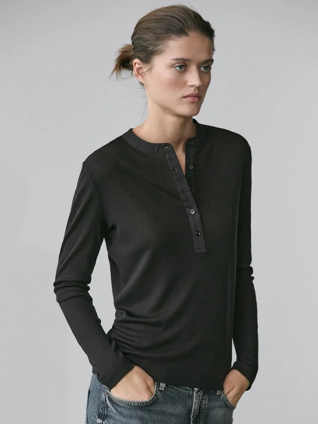 T-Shirt aus Wollmischung mit Henley-Ausschnitt T-Shirt aus Wollmischung mit Henley-Ausschnitt