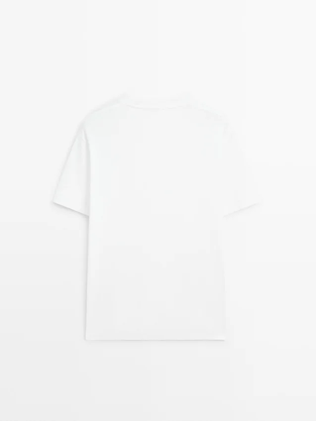 T-Shirts aus 100 % Baumwolle, mittleres Gewicht T-Shirts aus 100 % Baumwolle, mittleres Gewicht