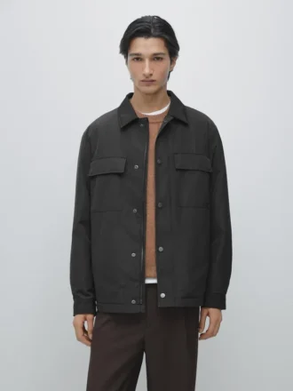 wasserabweisendes overshirt mit taschen 2 330x440 - Wasserabweisendes Overshirt mit Taschen