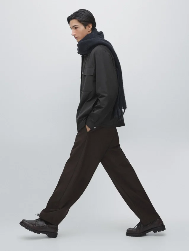 Wasserabweisendes Overshirt mit Taschen Wasserabweisendes Overshirt mit Taschen